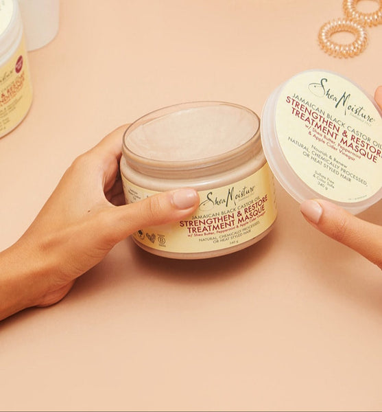 SHEA MOISTURE STRENGTHEN & RESTORE TREATMENT MASQUE Jamaican Black Castor Oil 326G